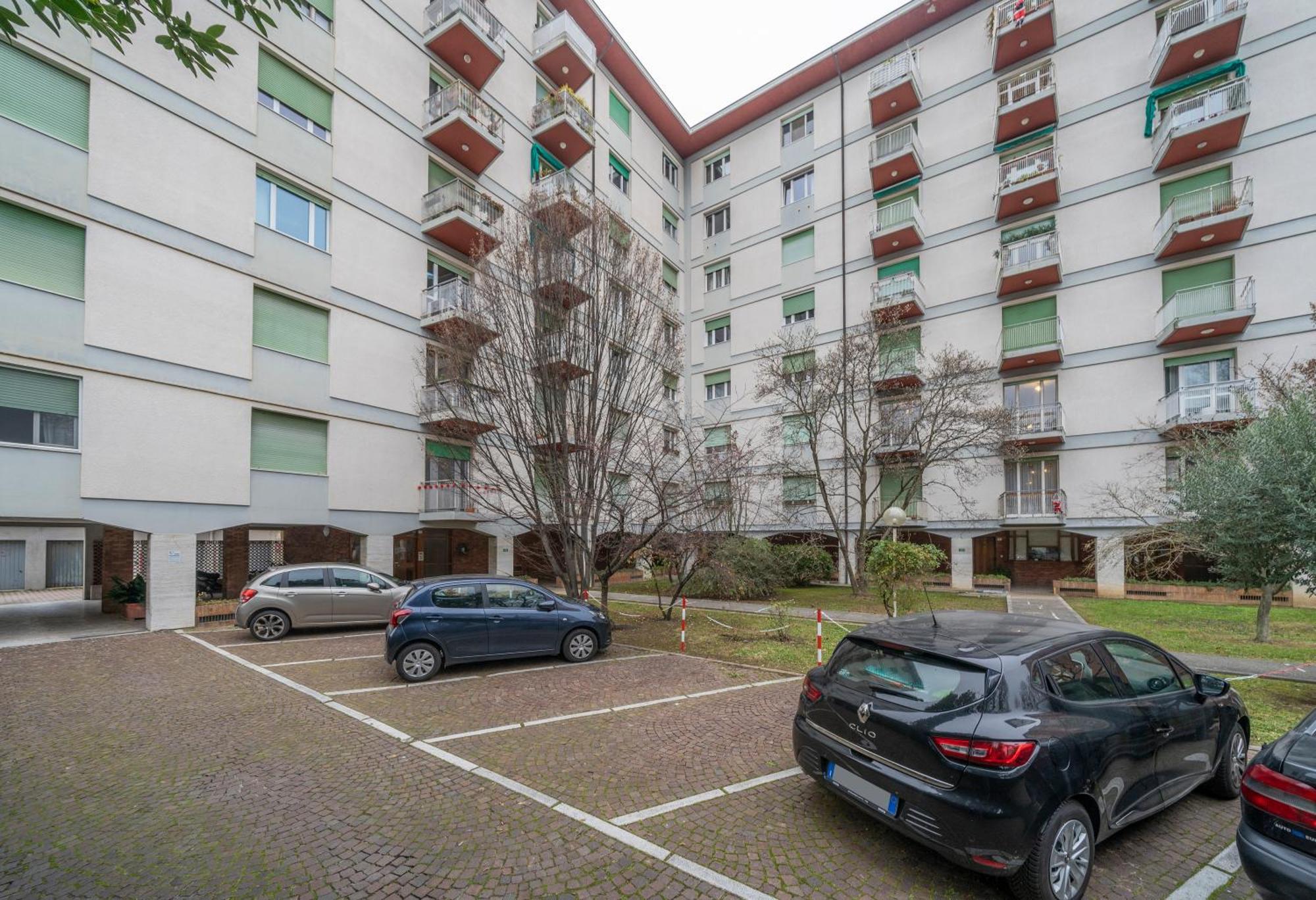 Marino'S Apartment Udine Exterior photo